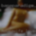 Housewife loves woman